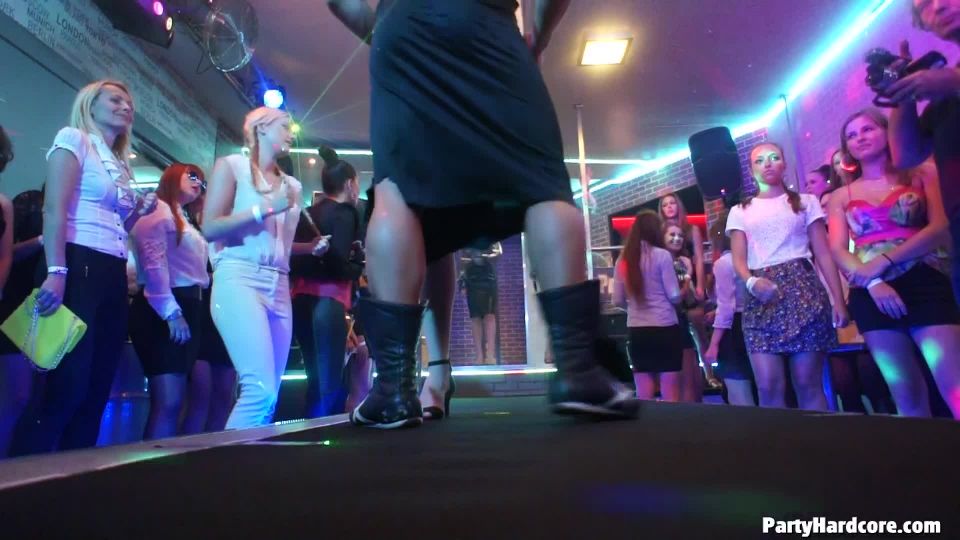 Party Hardcore Gone Crazy Vol. 30 Part 2 - Cam 1