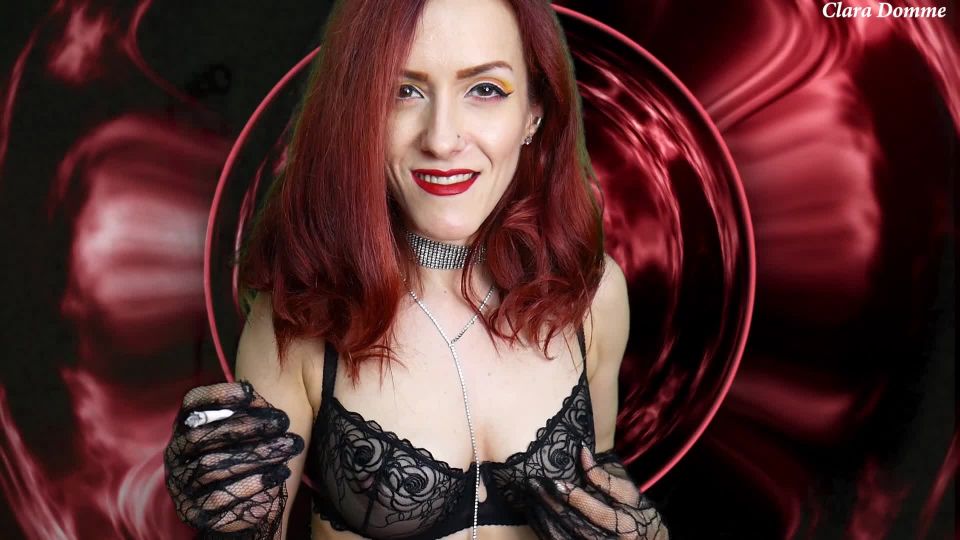 ¡Una última vez, Femdom!