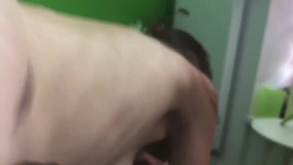 online xxx video 12 Estirando su coño cubo - sicflics - fisting videos porno forzando a fumar fetiche