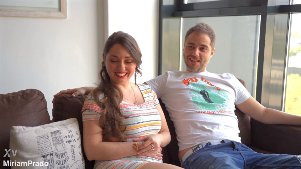 Miriam Prado Entrevista y fantasía sexual (Teen) A la mierda mi tetona caliente vecino