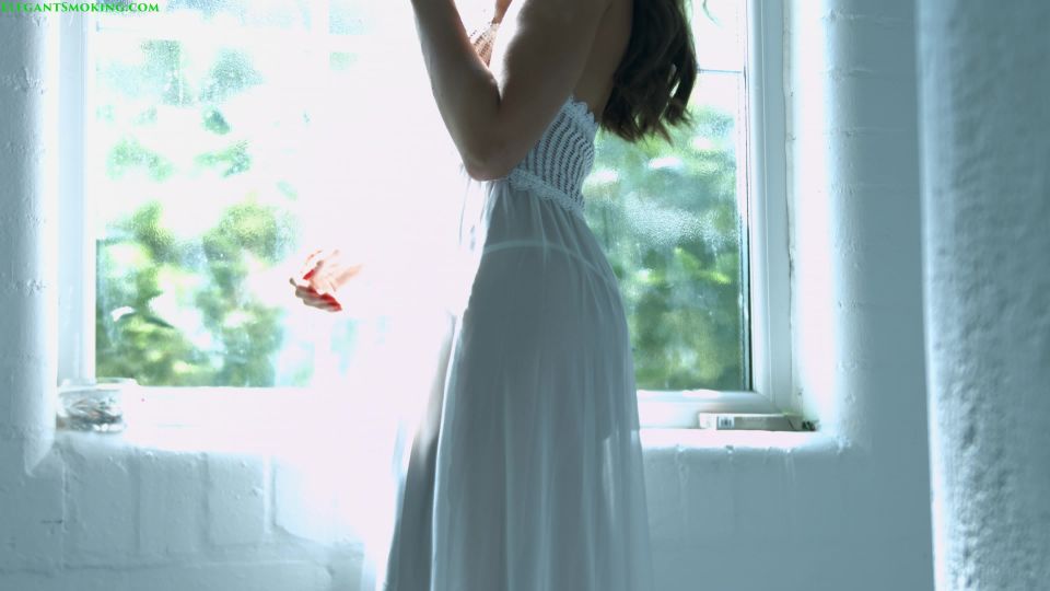 Anna Smoking All White 120s In See Through White Dress.