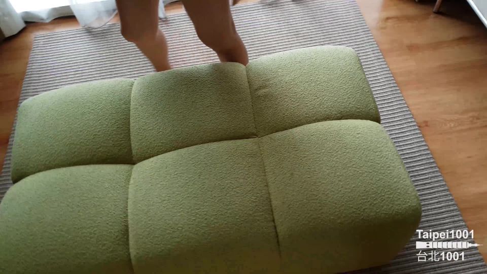 Taipei - Im his little Asian sextoy in 4K - Natural tits