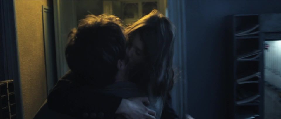 Astrid Berges-Frisbey – El sexo de los angeles (The sex of the angels) (2012) HD 1080p - [Celebrity porn]