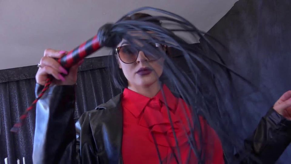 Lady Kat - The Arrogant Goddess.