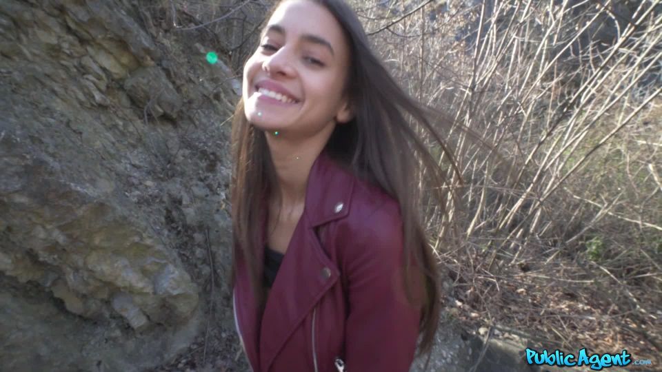 Vanessa Alessia Hot Brunette Bounces On Big Cock - FullHD 1080