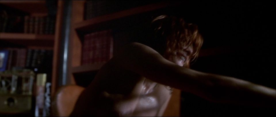 Rene Russo – The Thomas Crown Affair (1999) HD 1080p!!!