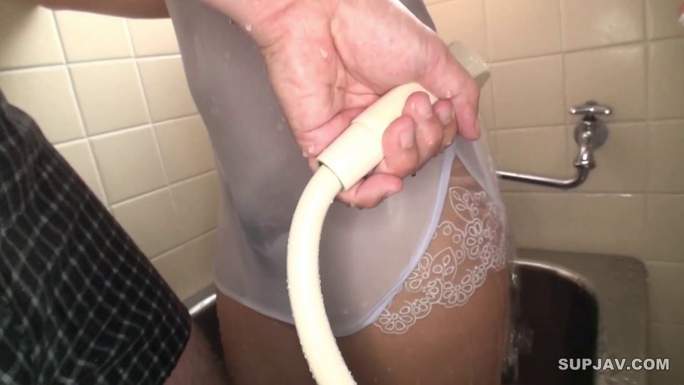 ReducingMosaic AKA-005 人妻やりたい放題 1 松嶋葵