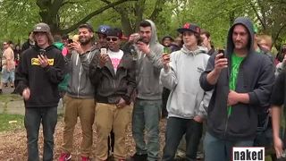 Naked News - June 09 2013