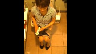  voyeur | Womens Western style toilet - 15269417 | voyeur