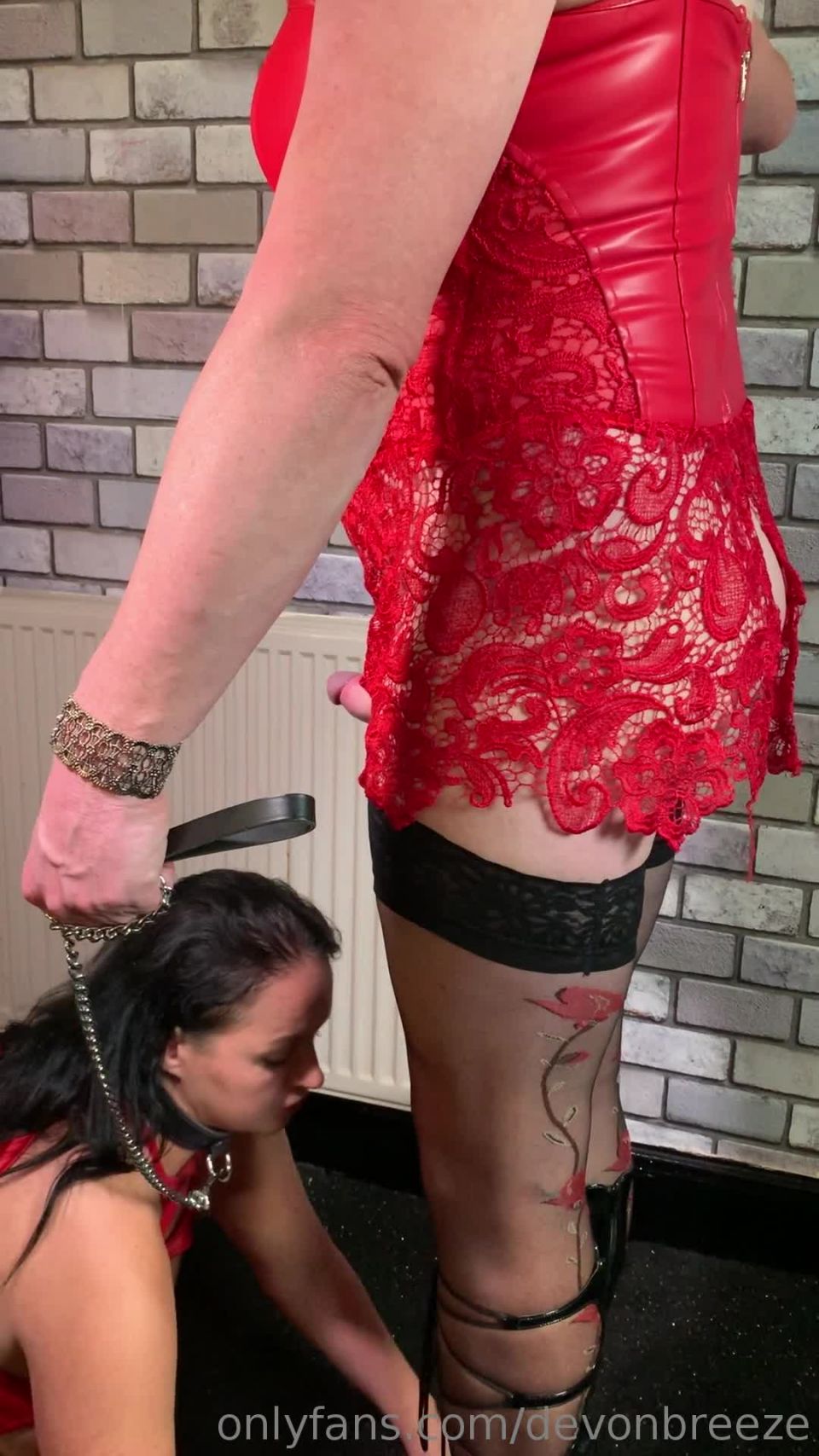 Devon Breeze Devonbreeze - a bit of face fucking and gagging just wait for the full length video 02-06-2019