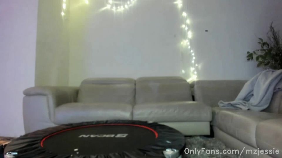 Onlyfans - Jessie - mzjessie - mzjessieStream comenzó en pm - 09-01-2021