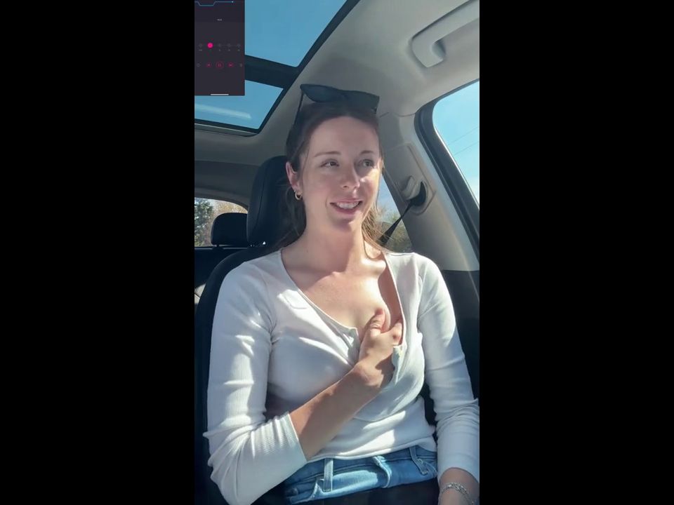 Nadia Foxx - Getting Dirty In The Car Wash | Public Lush