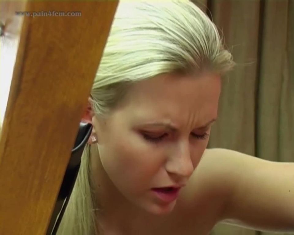 1692SpankingServer[Faphouse] - Veronica Classic - 2057