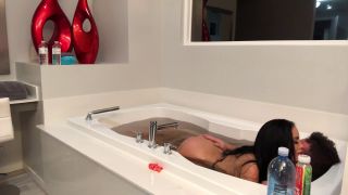 Victoria June, Johnny Castle (Brunette girls porn)