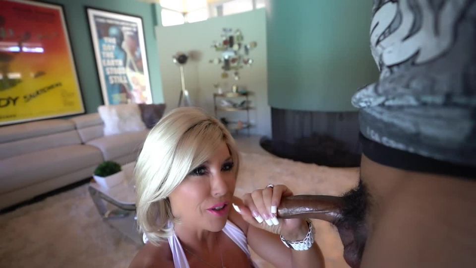 online video 28 bukkake porn  deepthroat gagging facial bukkake  luna bukkake