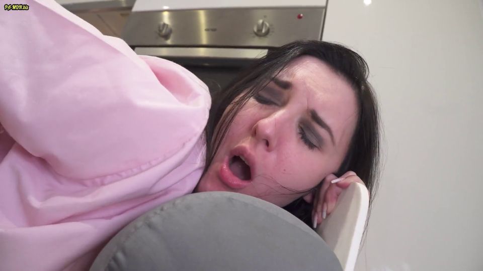 Alina - Lamour - PUTZSCHAMPE meine Löcher gehören Dir 1080P - Mdh