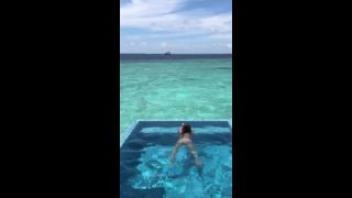 Angel Emily - angelemilyxxxx () Angelemilyxxxx - me in paradise do you want to join me 07-11-2018