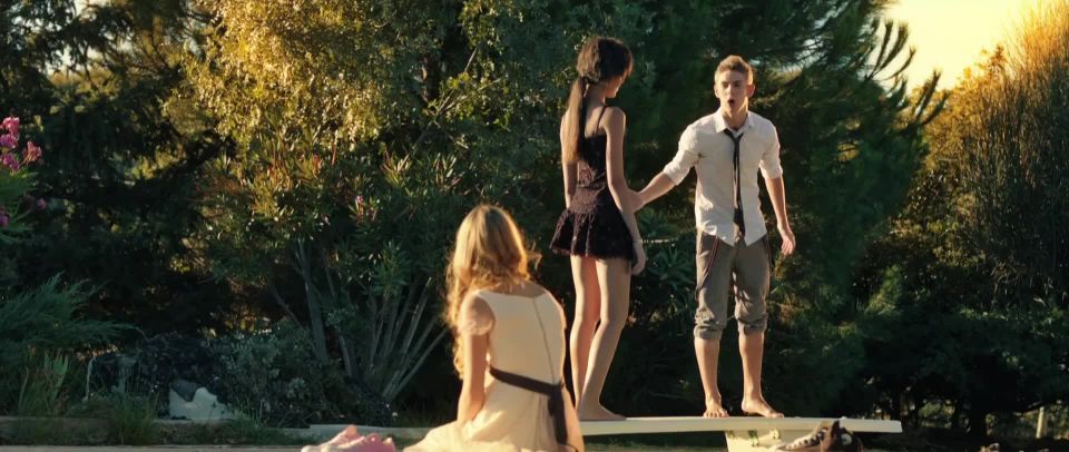 Sandra Martin, Arancha Marti - La Gran Familia Espanola (2013) HD 1080p - (Celebrity porn)