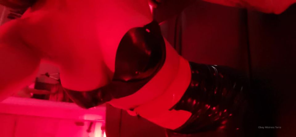 Mistress Terra - obeymistressterra () Obeymistressterra - me waiting patiently in my dungeon till i destroy your ass hole 30-09-2020