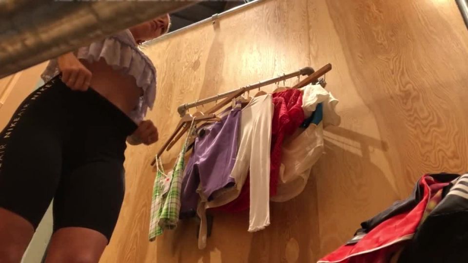 Hidden-Zone presents Voyeur – hz_26350 Voyeur