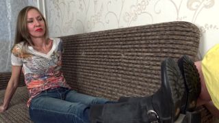 [GetFreeDays.com] Donna - Boots Worship foot fisting