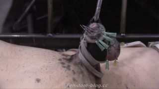 Mistress Tirza NL in Video - making a nice candle stand o...