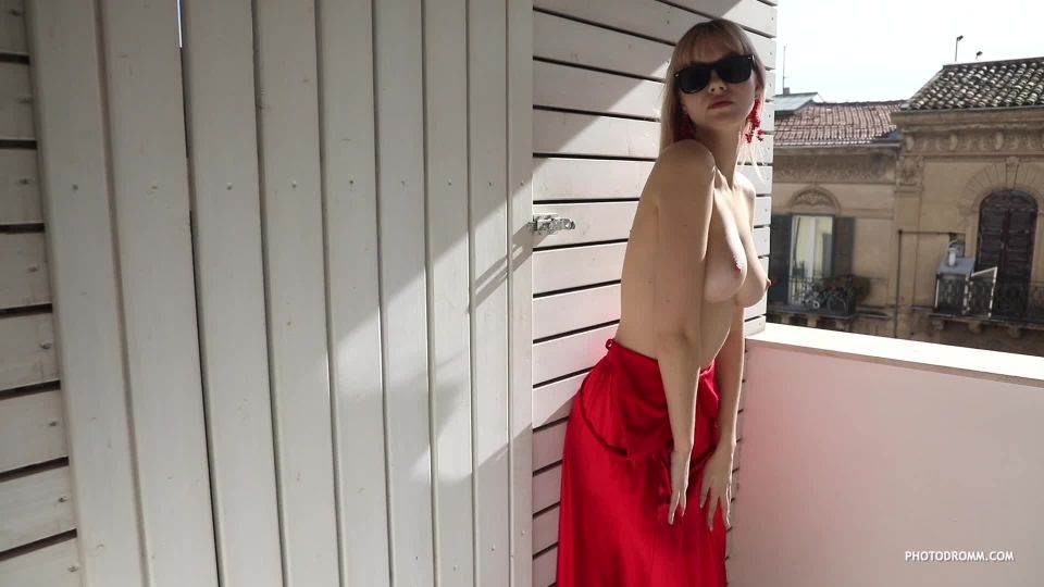 7137 Layanna - After Breakfast - Photodromm