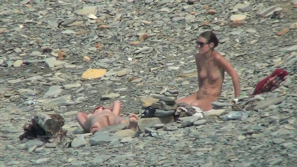 Nudist video  01697