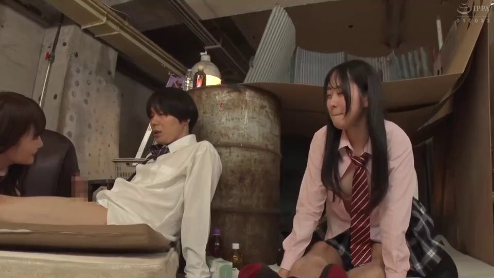 Tentación rubia: Seducción de la oficina de la noche