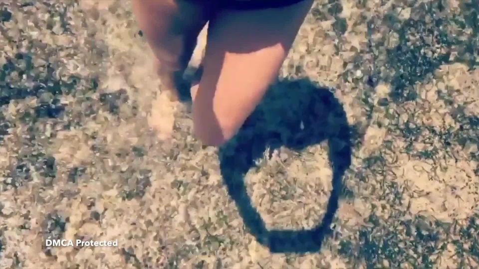 flashing_my_tits_egypt_public_places