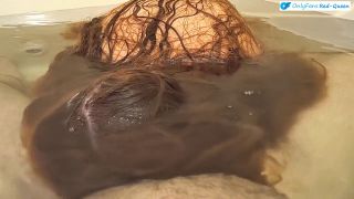 RedQueen88 - Underwater Bathtub Blowjob With Long Hair Redhead MILF