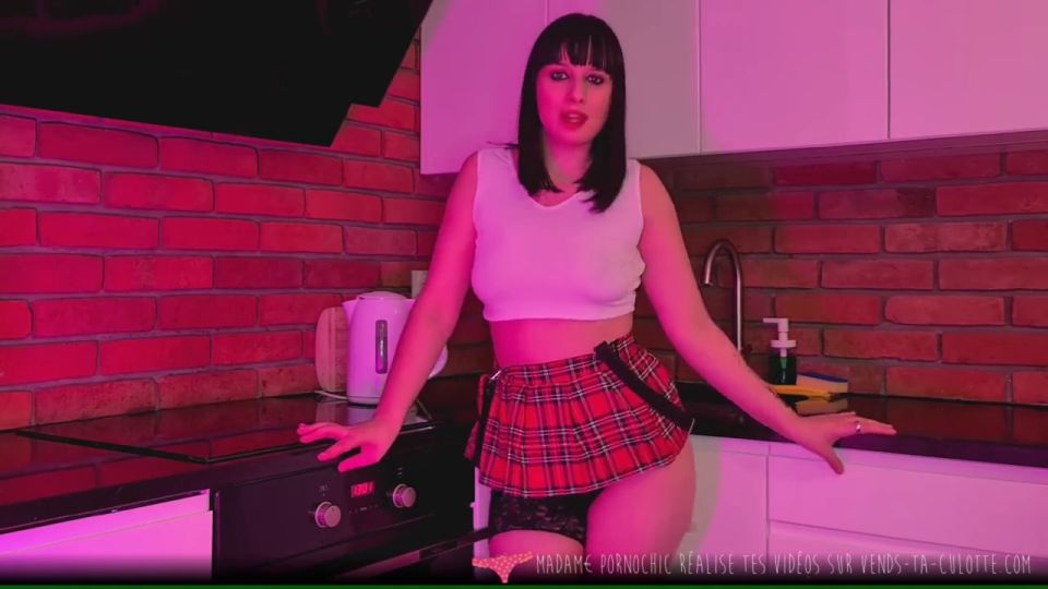 JOI et stration par femme sexy et moqueuse Vendstaculotte (Fetish porn)