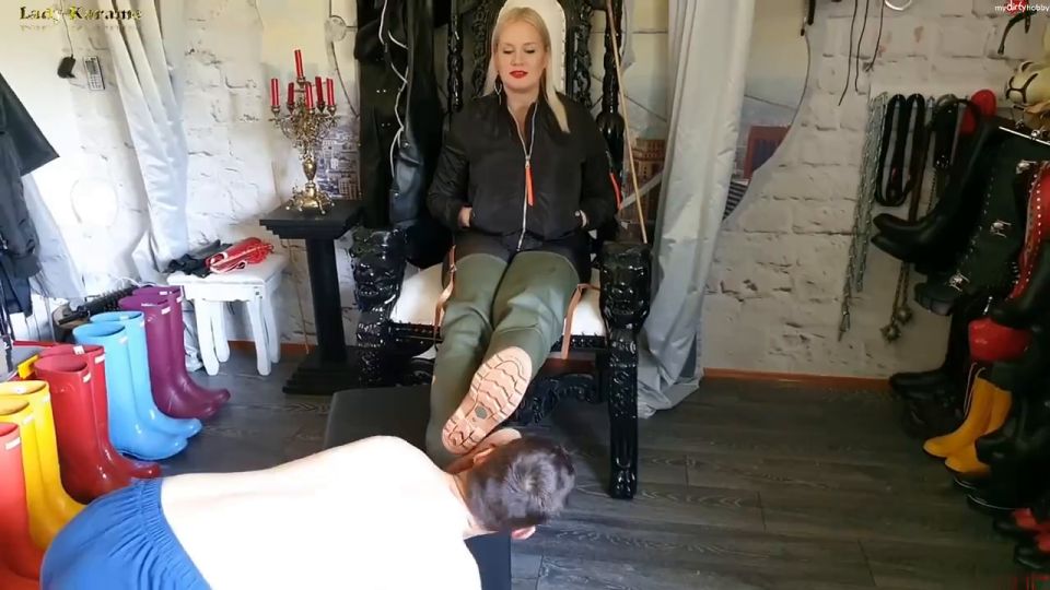 [K2S.CLUB] LadyKarame - Gummistiefel Sklave und Gummistiefel Herrin - HD 720P