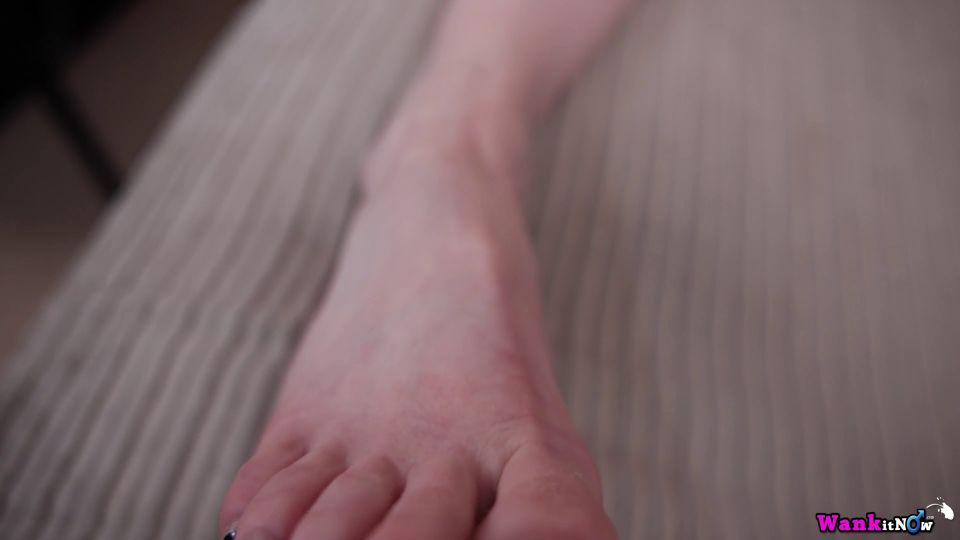 Red Firesquirt - KINKY REBOUND.