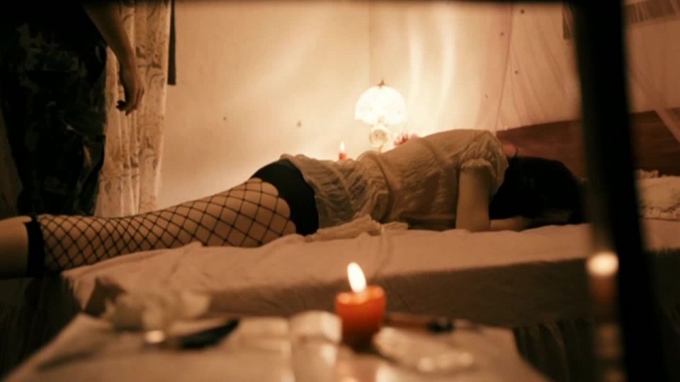 Simona Stoicescu, Ioana Barbu - Daca Bobul nu Moare (2010) HD 720p!!!