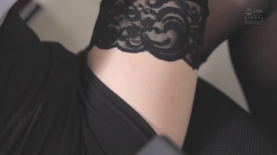 Tachibana Hinano CAWD-242 Temptation Knee High X Absolute Area Hinano Tachibana - Slender