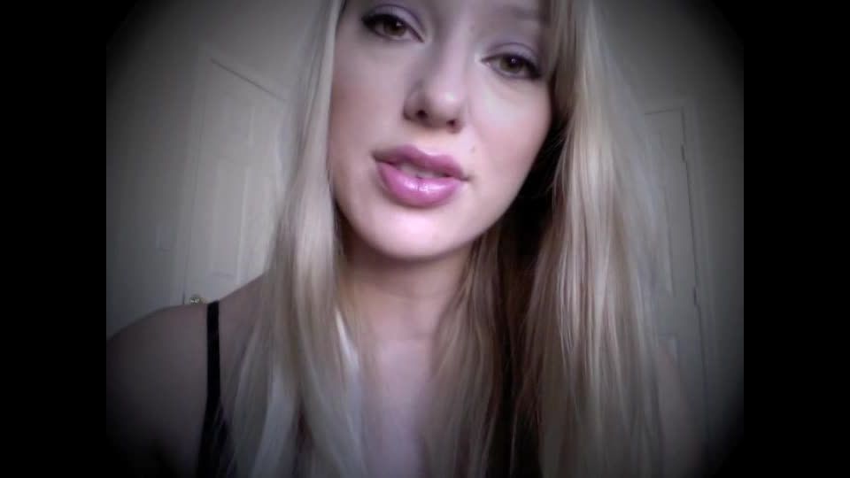 gratis porno video 46 princesa mia femdom Princesa René - Rompiendo abajo, dominación financiera en fetiche porno