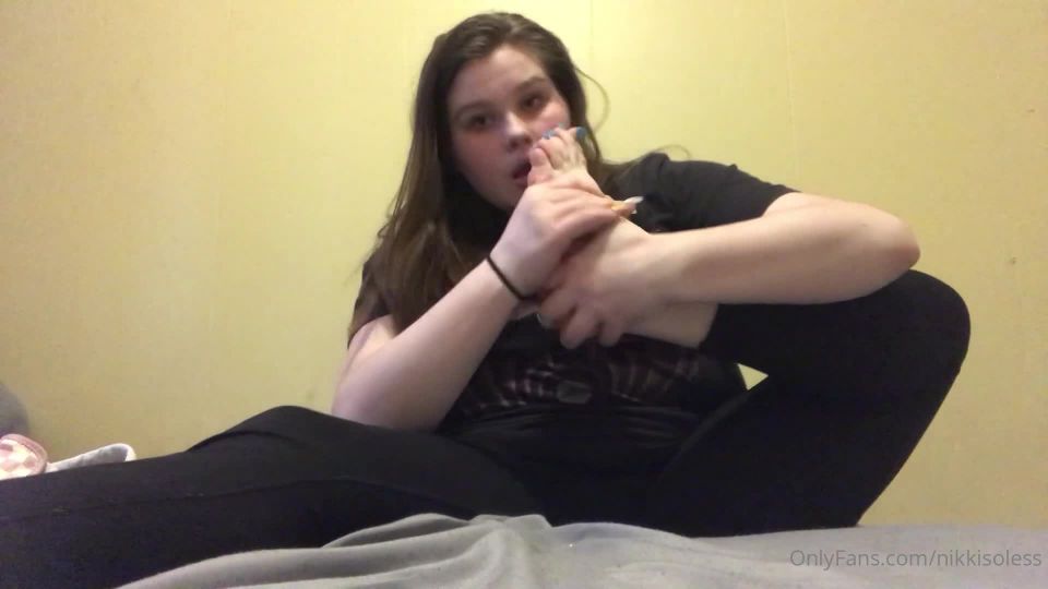 Nikkissoless 023 nikkisoless - 23-02-2021 - Joi with self worship let me know if you like these types of videos Footjob - Handjob