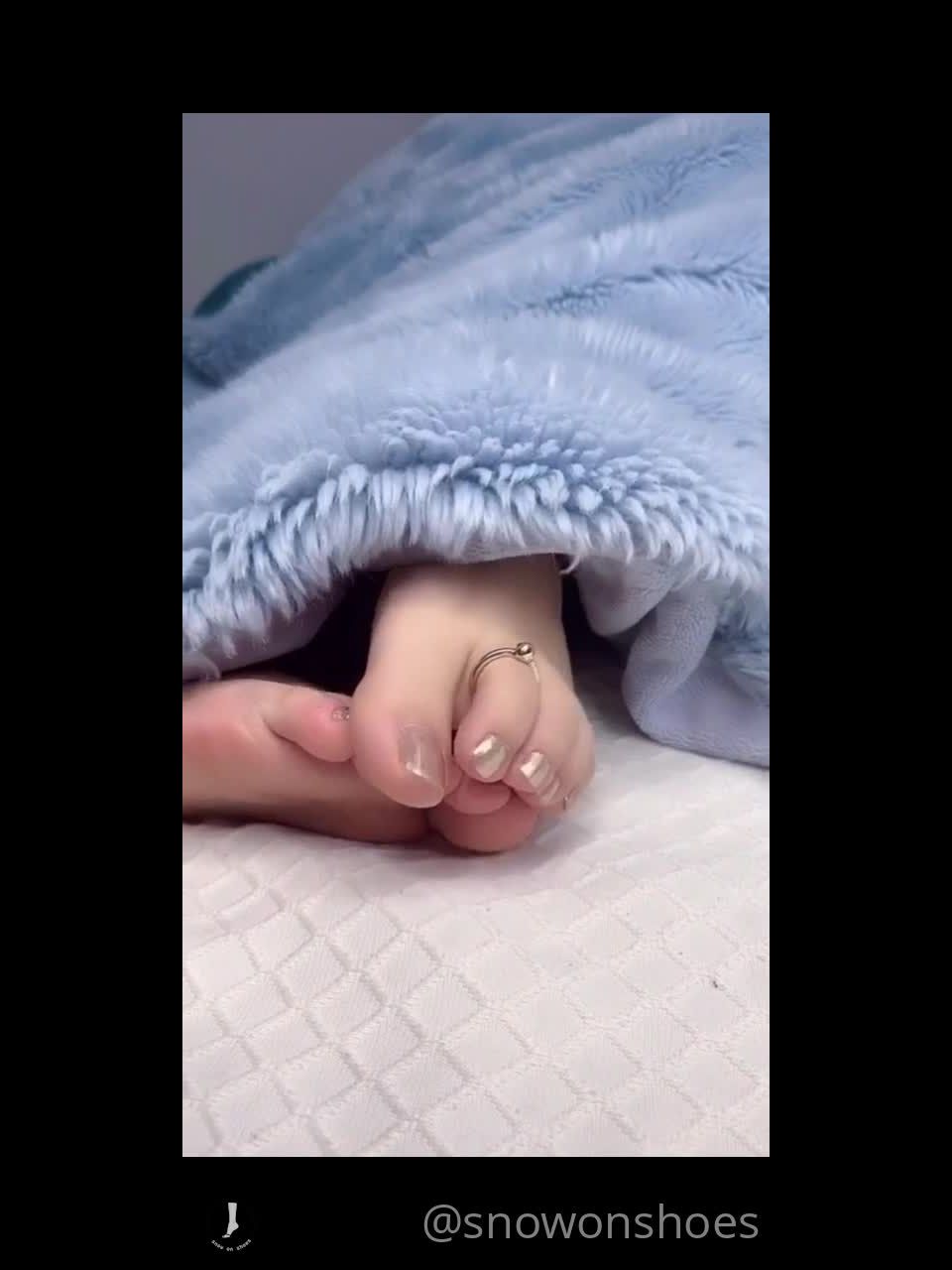 snowonshoes  Happy toesday 16-11-2021