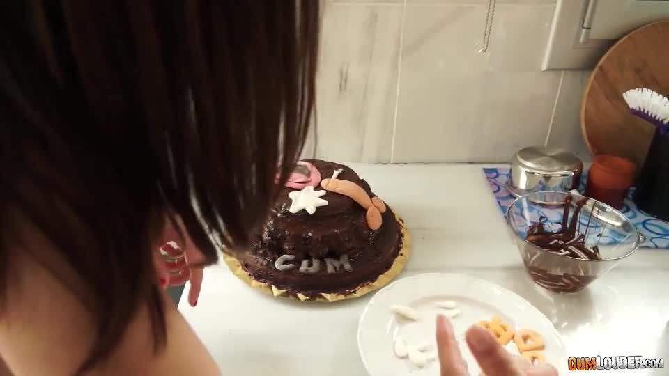 [Nekane] Boldly girls with nekane & valentina sweet in nekane is back and she's bringing some guests