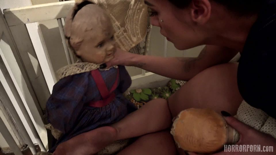 clip 47  teen | Schizoid twins | teen