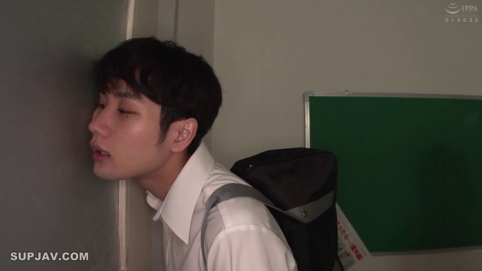 Reducing Mosaic HUNTC-324 『AV初めて見たけど…こんなに興奮するんだ…』巨乳若妻たちが初めてAV鑑賞したらまさかの発情でレズ大乱交！ 旦那と1年以上ご無沙汰で…