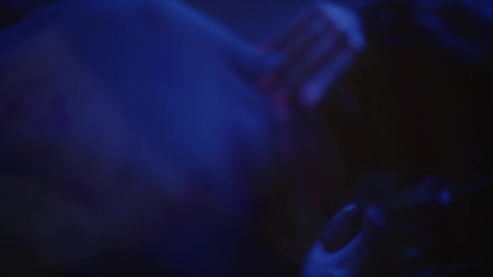 Alexa Demie, Hunter Schafer - Euphoria s01e02 (2019) HD 1080p - (Celebrity porn)