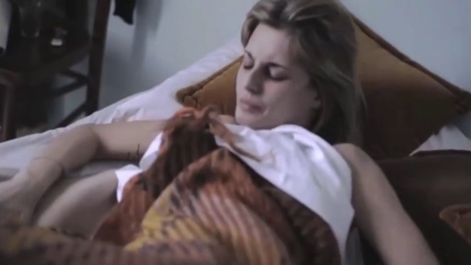 Sveva Alviti - Alice (2011) HD 720p - (Celebrity porn)