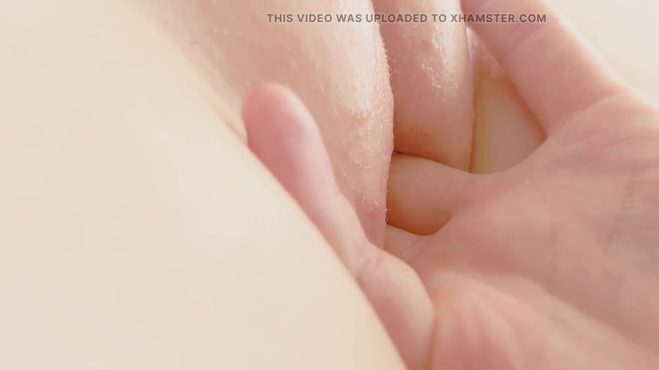 Amy Hi - Perfect Pussy Fingering Closeup Full HD