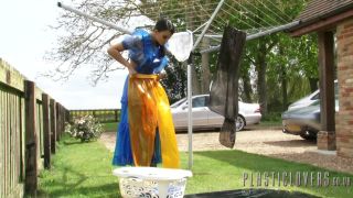 7199 Wash Day Blues Part1 1280hd - Plasticlovers