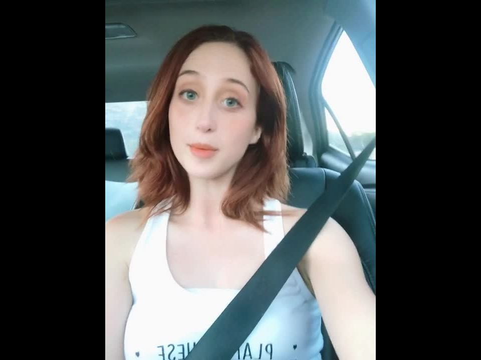 Luna Lain - lunalainxx () Lunalainxx - touring in la and of course car titty 22-09-2019