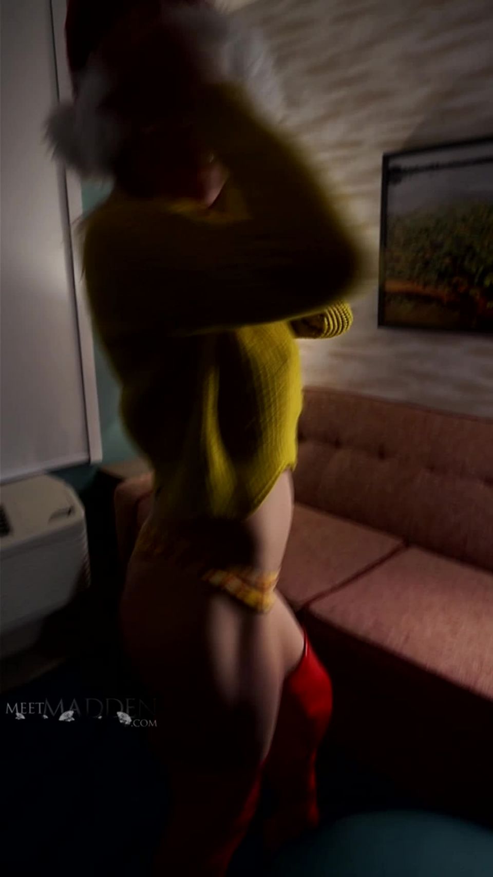 Conoce a Madden – Santa Baby 2022