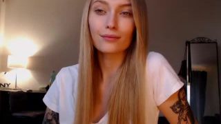 Sizzling Night with Stunning Temptress: Passion Unleashed