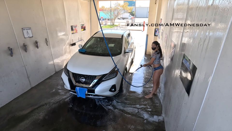 AMWednesday Exhibicionismo 606958366350123008 01 606036688589828096